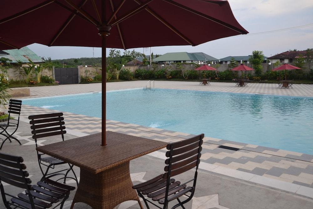Aston Tanjung City Hotel Ngoại thất bức ảnh