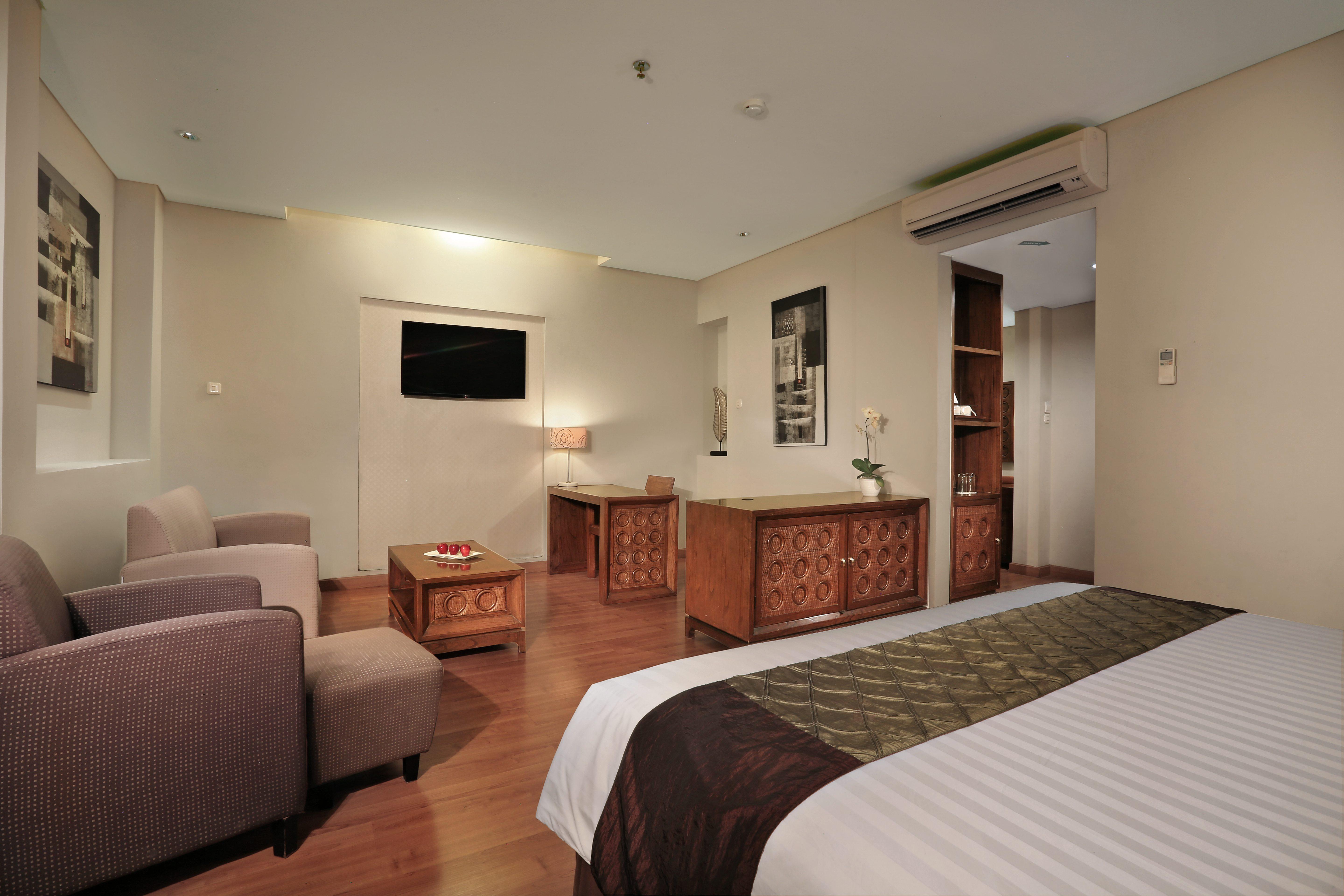 Aston Tanjung City Hotel Ngoại thất bức ảnh
