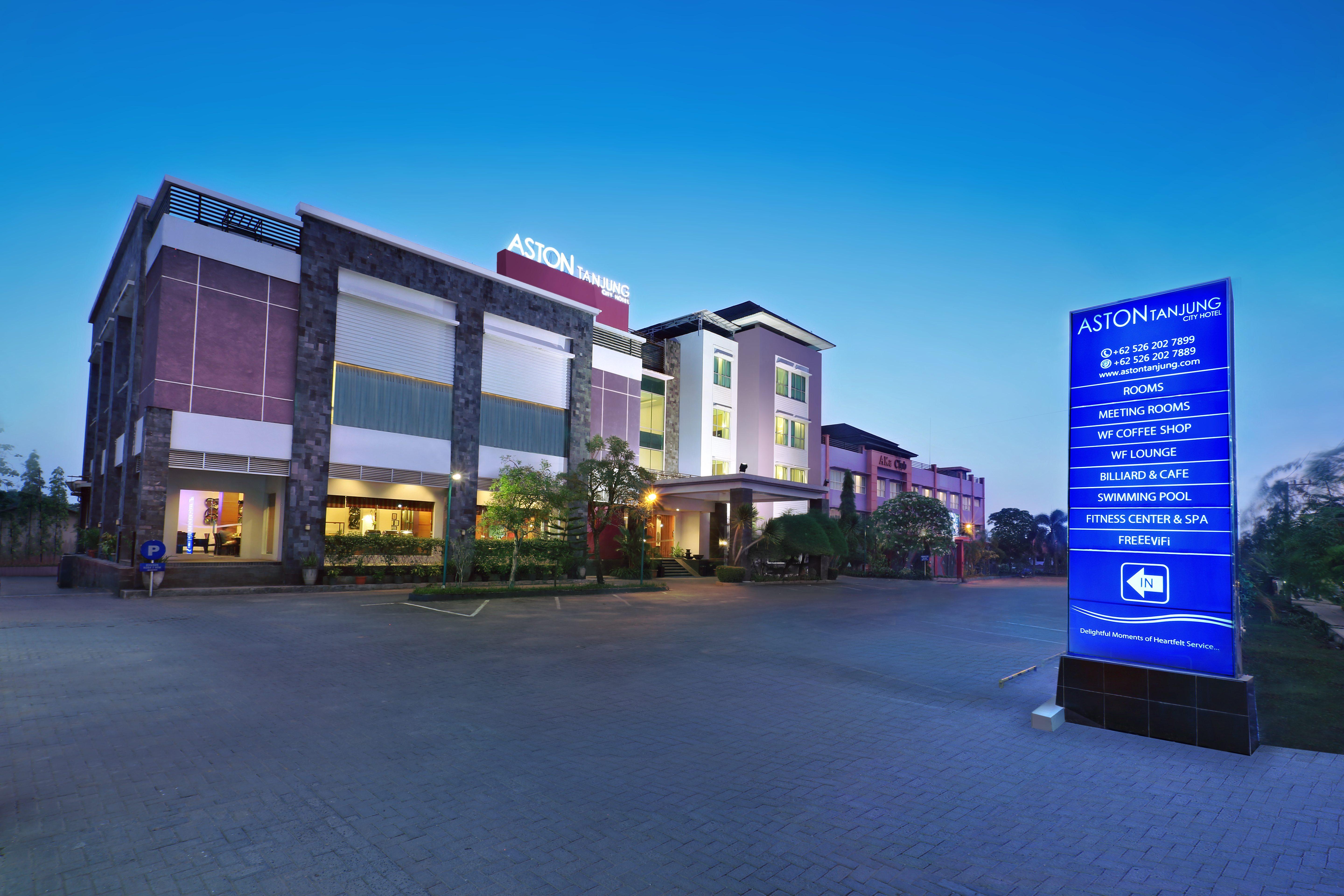 Aston Tanjung City Hotel Ngoại thất bức ảnh