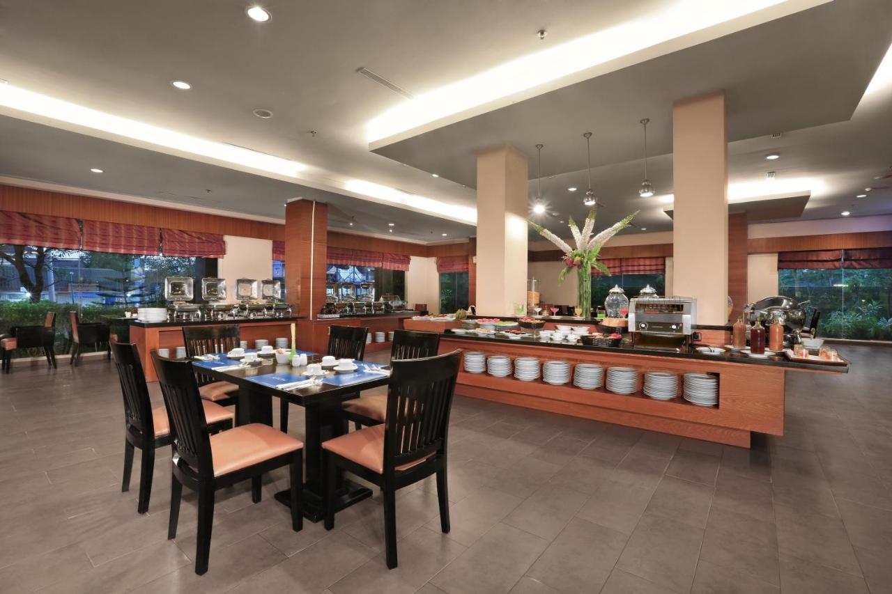 Aston Tanjung City Hotel Ngoại thất bức ảnh