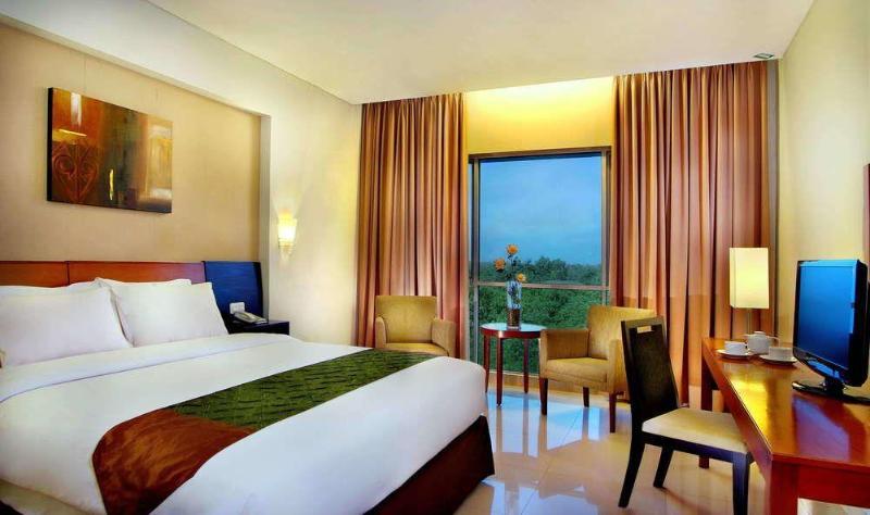 Aston Tanjung City Hotel Ngoại thất bức ảnh